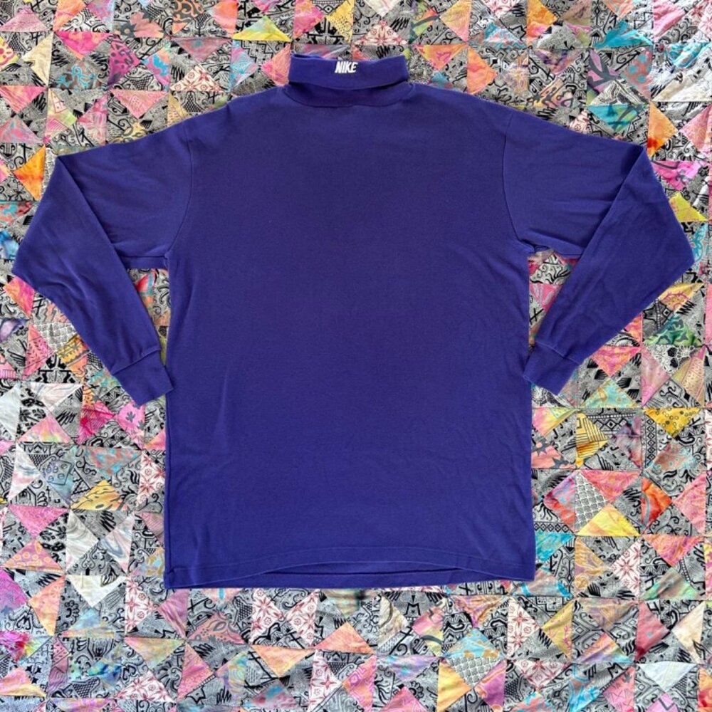VTG 90s Nike White/Red Label Nike Embroidered Neck Long Sleeve Turtleneck Shirt.
